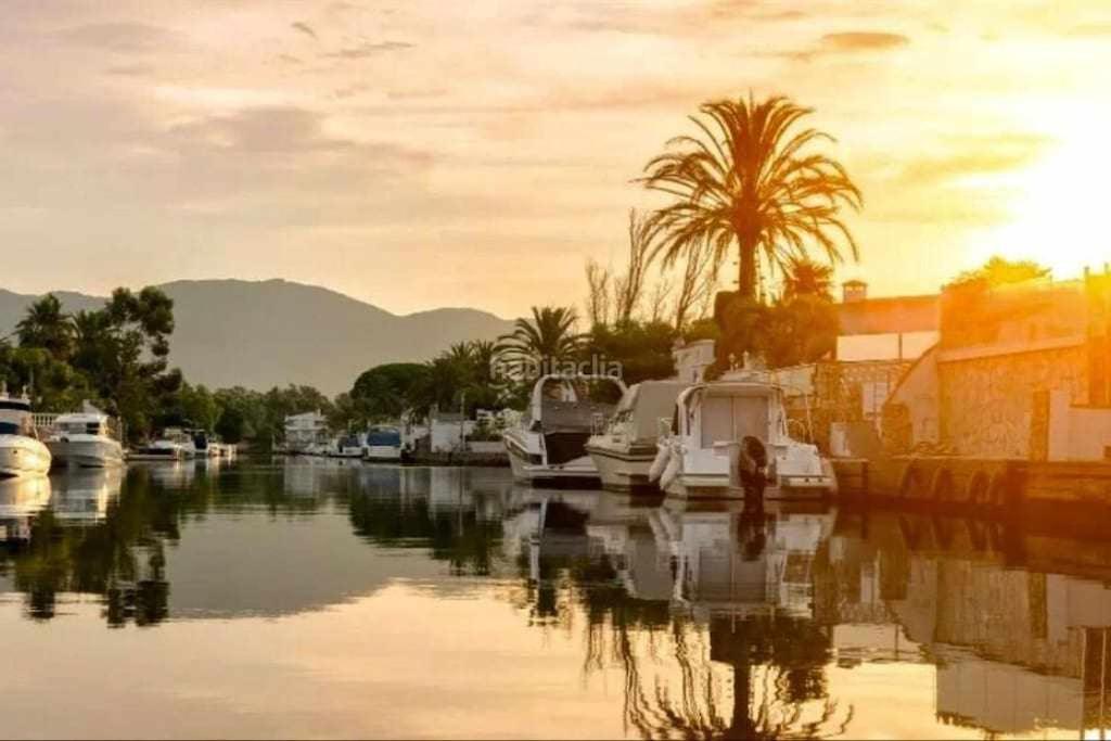 Jouvacations Villa Freser Empuriabrava Zewnętrze zdjęcie
